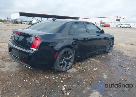 2022 Chrysler 300 Touring from USA, damaged, VIN 2C3CCAAG0N8134195
